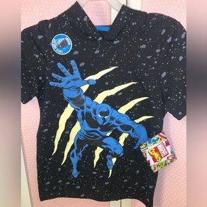 Boys size 8 Marvel comics short sleeve Tshirt. Hoodie w ears. Black panther.